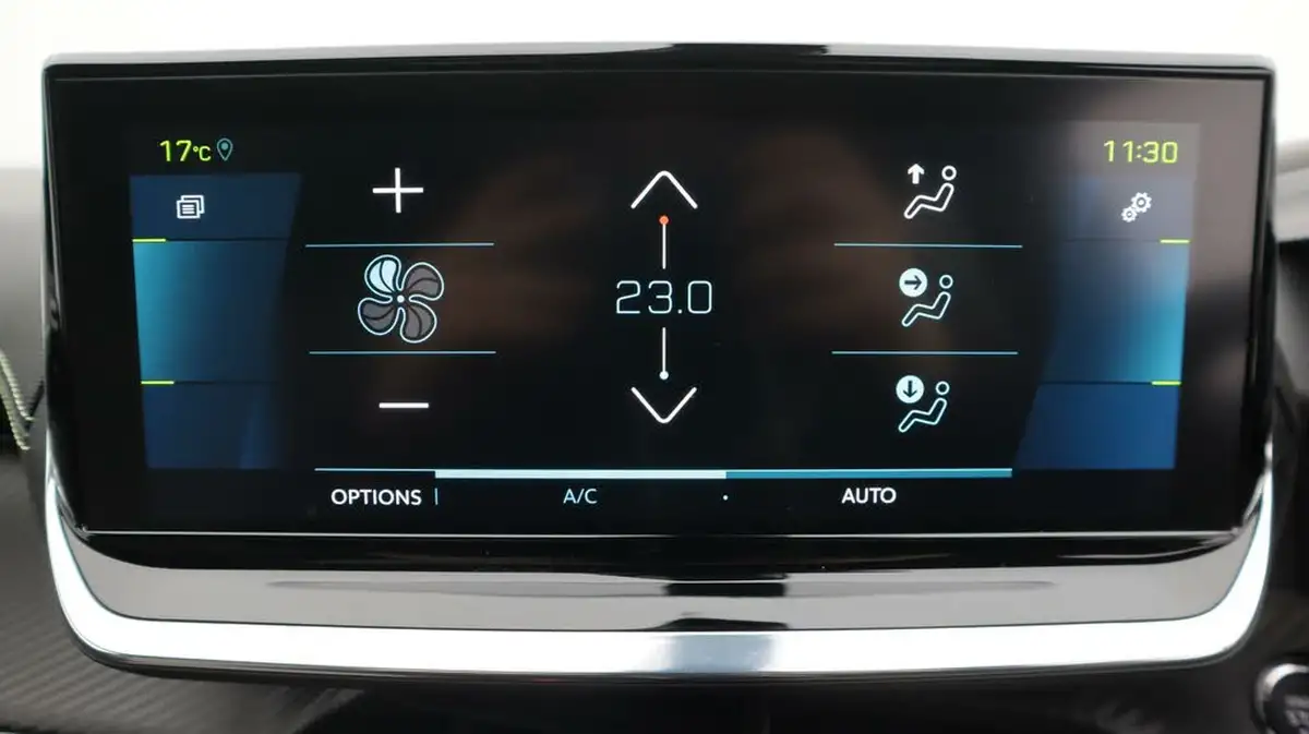 2021-peugeot-2008-suv-e-gt-premium-big-12