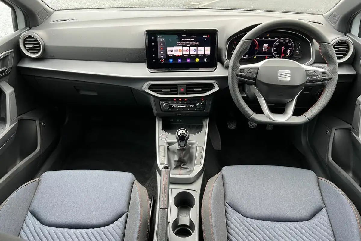 2024-seat-ibiza-10-tsi-anniversary-limited-edition-95ps-big-16