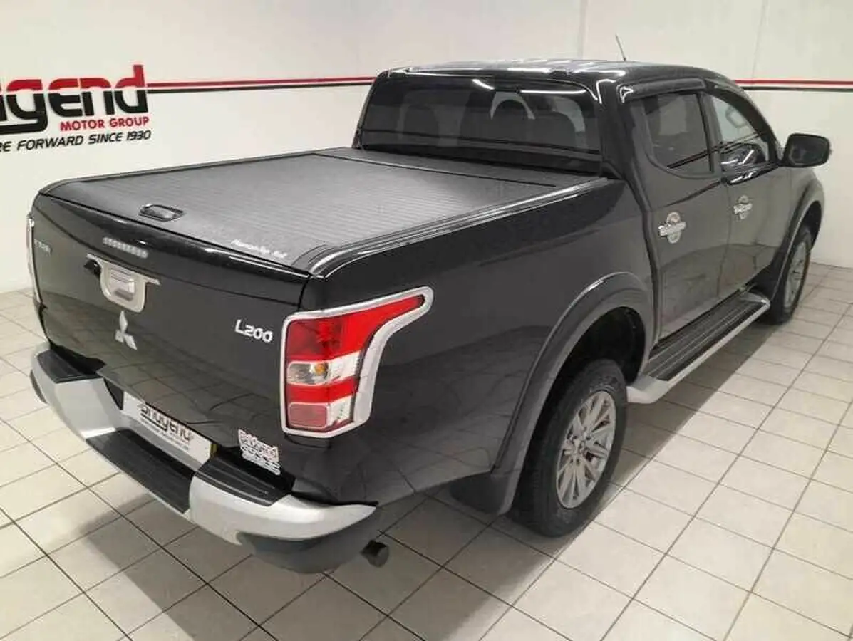 2019-mitsubishi-l200-24di-d-barbarian-eu6b-auto-big-4