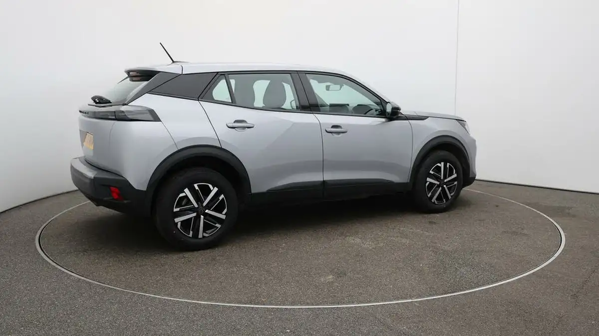 2023-peugeot-2008-suv-12-puretech-active-big-43