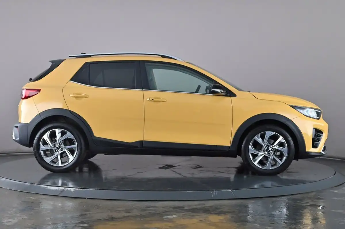 2023-kia-stonic-10-t-gdi-gt-line-s-98bhp-big-2