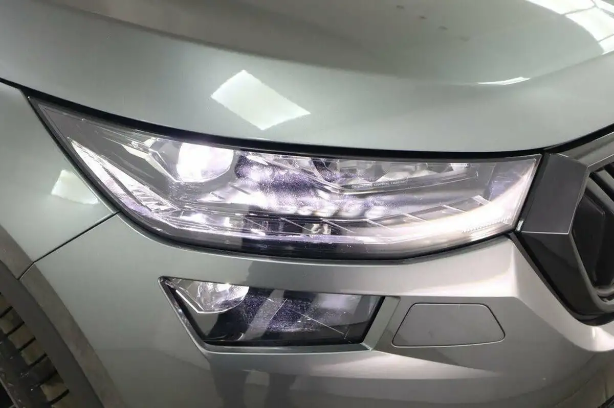 2023-skoda-kodiaq-15-tsi-sportline-big-13