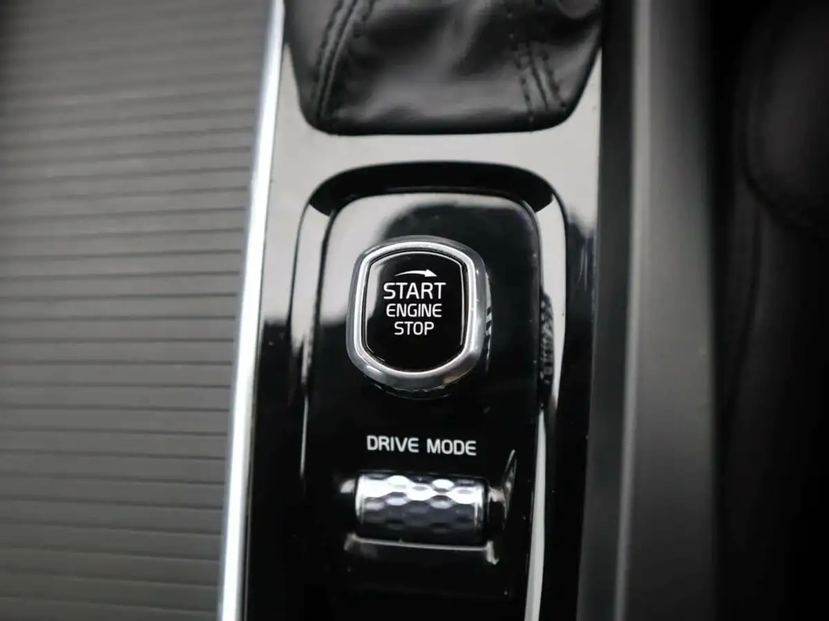 2020-volvo-v60-20td-d3-momentum-plus-geartronic-big-19