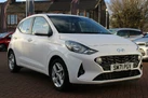 2022-hyundai-i10-12-se-connect-auto-small-0