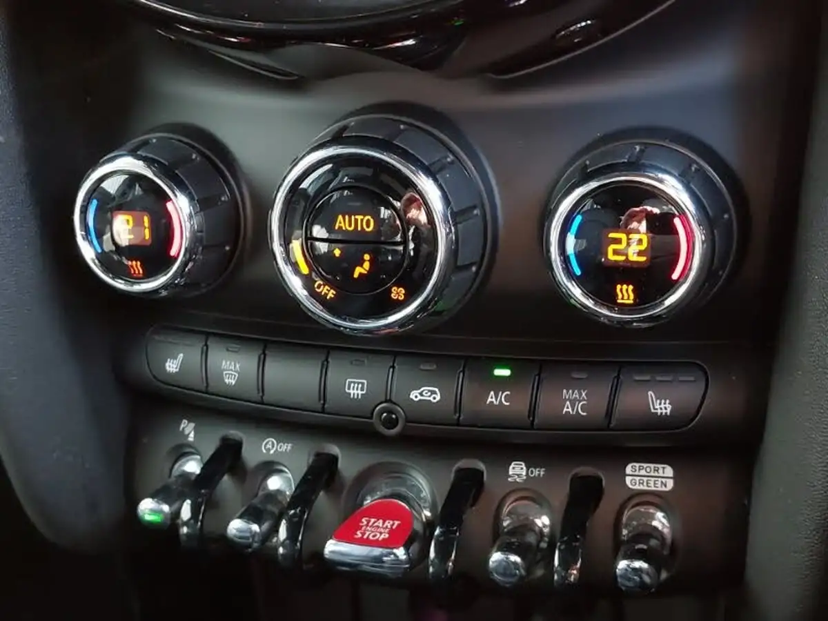 2021-mini-cooper-15-cooper-exclusive-hatchback-5d-big-15