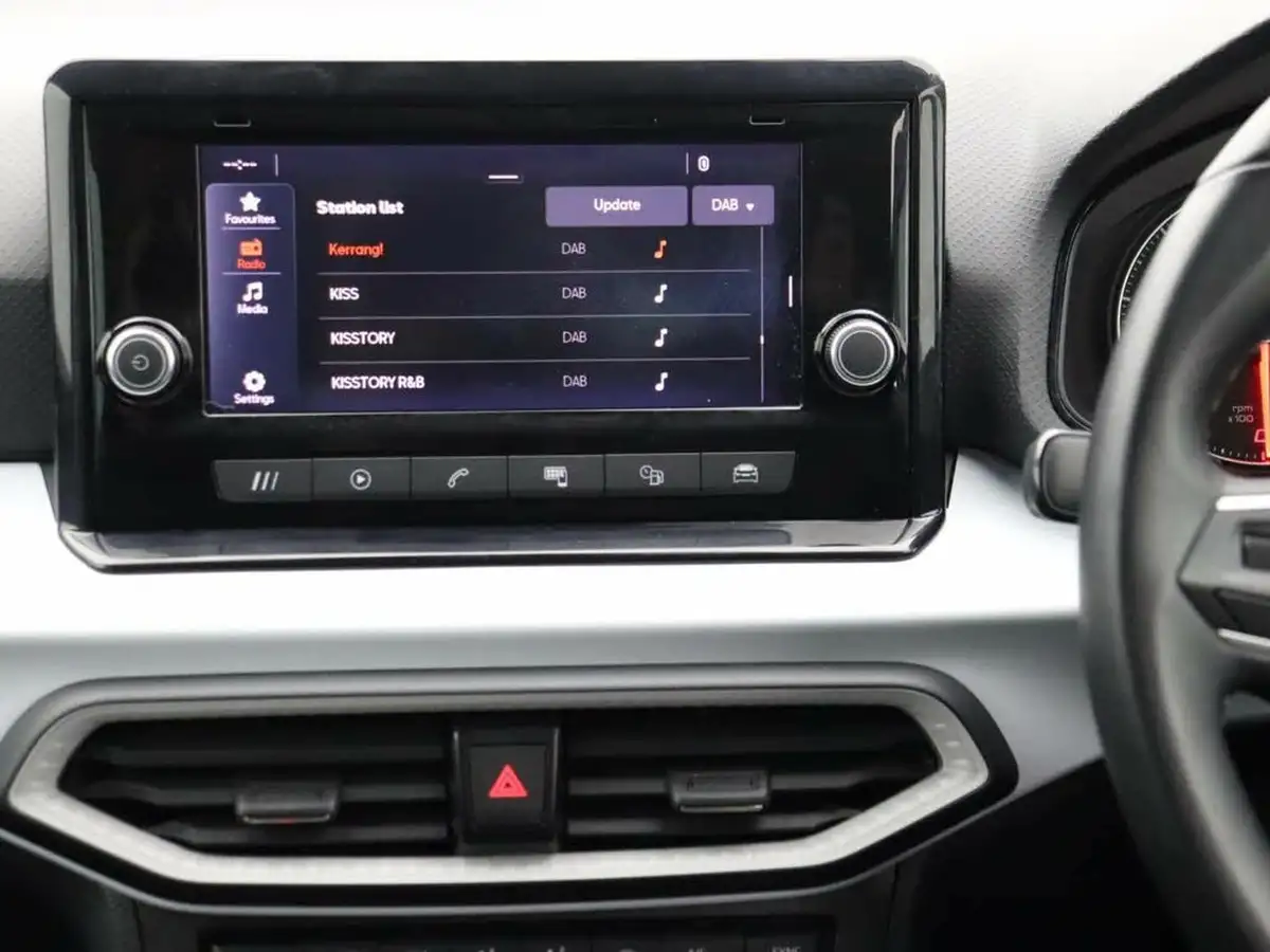 2022-seat-arona-10-tsi-evo-se-edition-big-6
