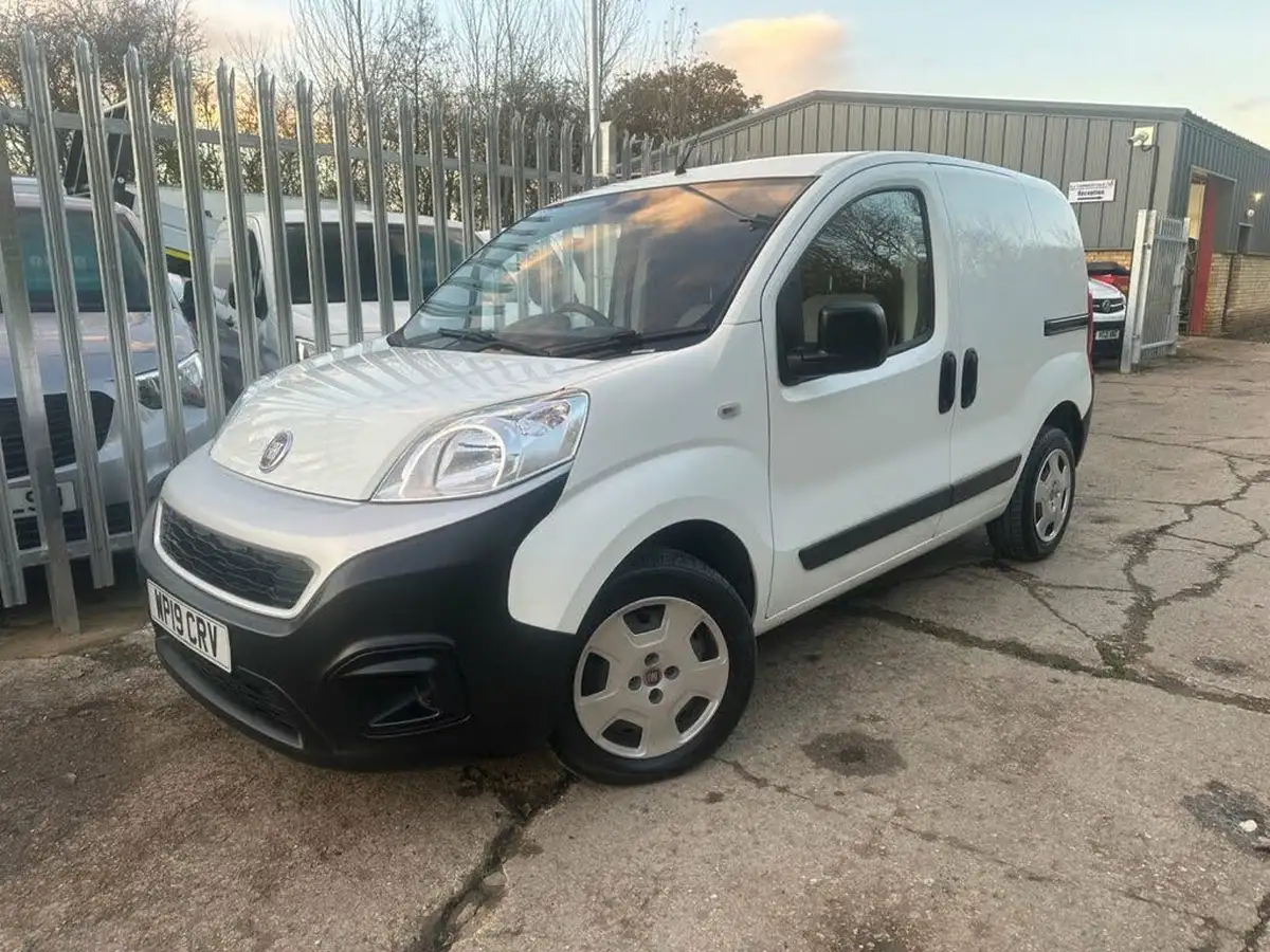 2019-fiat-fiorino-14-cargo-tecnico-8v-75-eu6dt-big-25