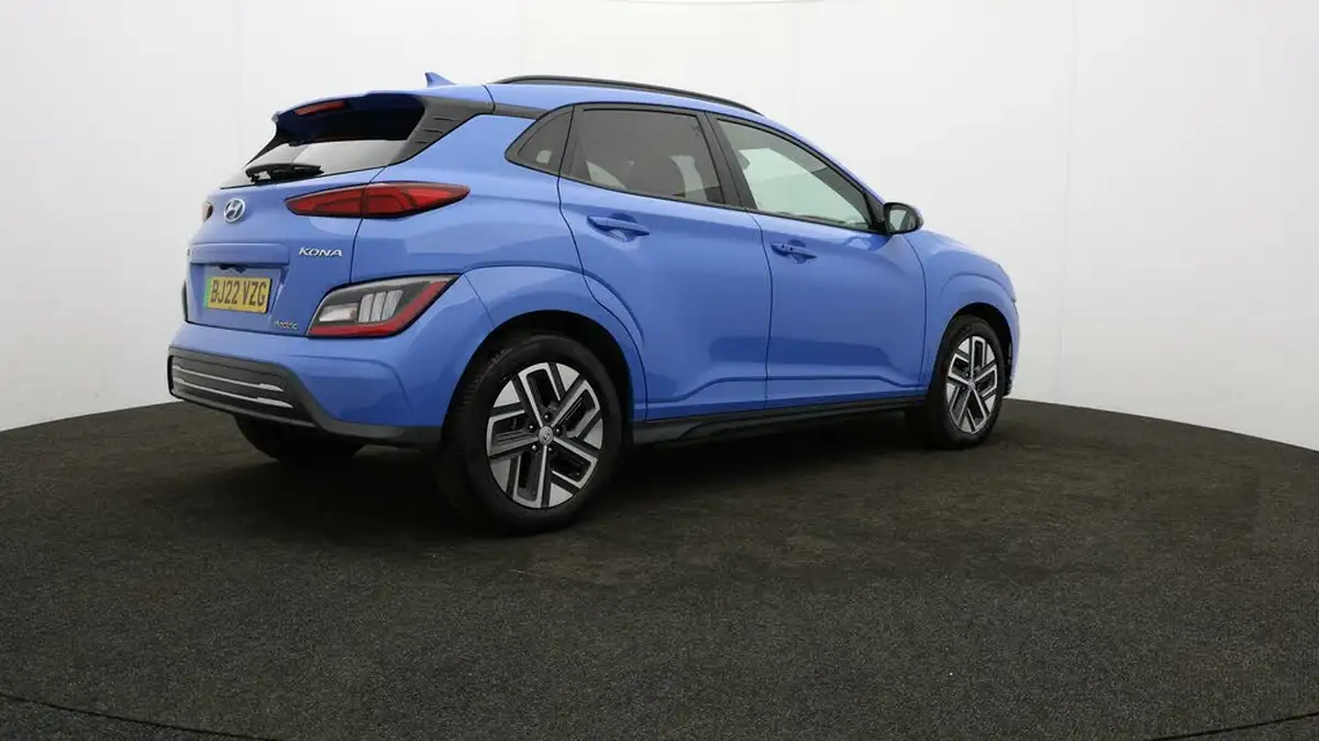 2022-hyundai-kona-e-premium-204ps-64kwh-7kw-obc-big-26
