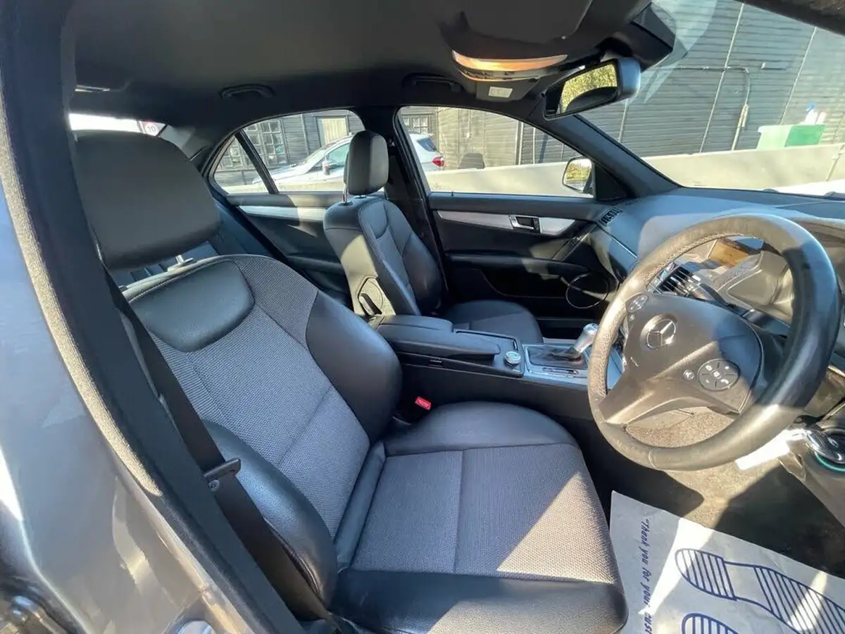 2008-mercedes-benz-c-class-18-c180-kompressor-sport-saloon-4d-auto-big-34