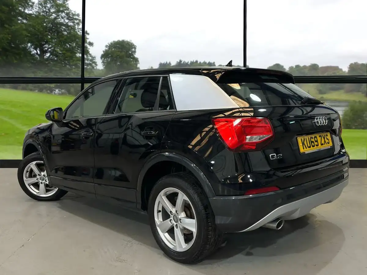 2019-audi-q2-16-30-tdi-sport-big-2