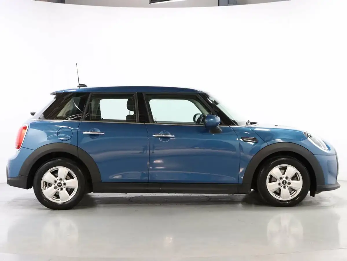 2021-mini-cooper-15-cooper-classic-hatchback-5d-auto-big-7