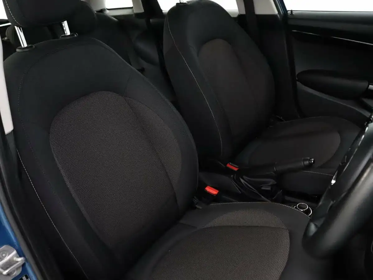 2021-mini-cooper-15-cooper-classic-hatchback-5d-auto-big-31