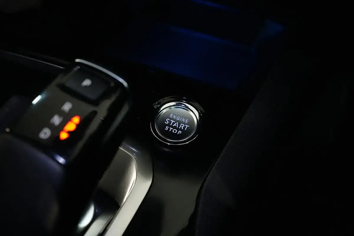 2021-peugeot-5008-suv-12-puretech-gt-eat8-big-50