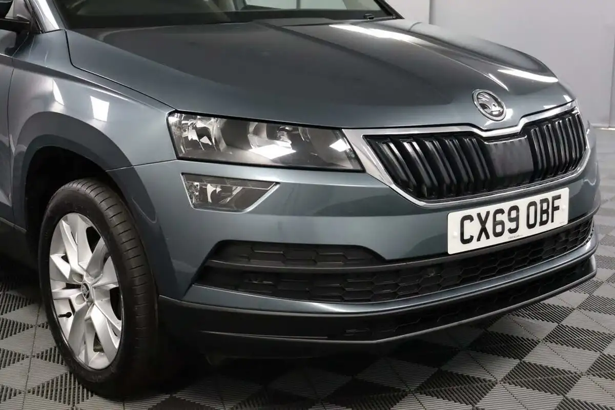 2019-skoda-karoq-16tdi-se-technology-big-25