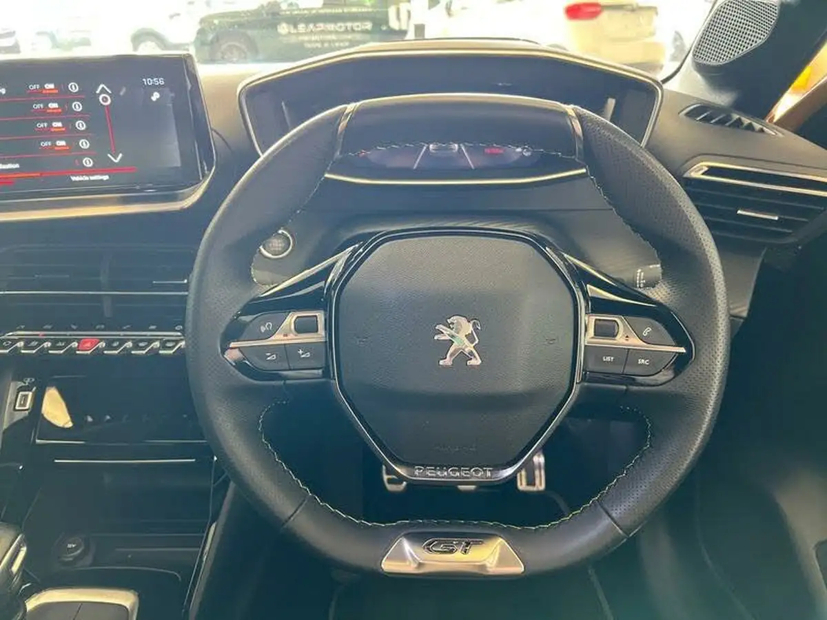 2022-peugeot-208-15-bluehdi-gt-100bhp-big-17