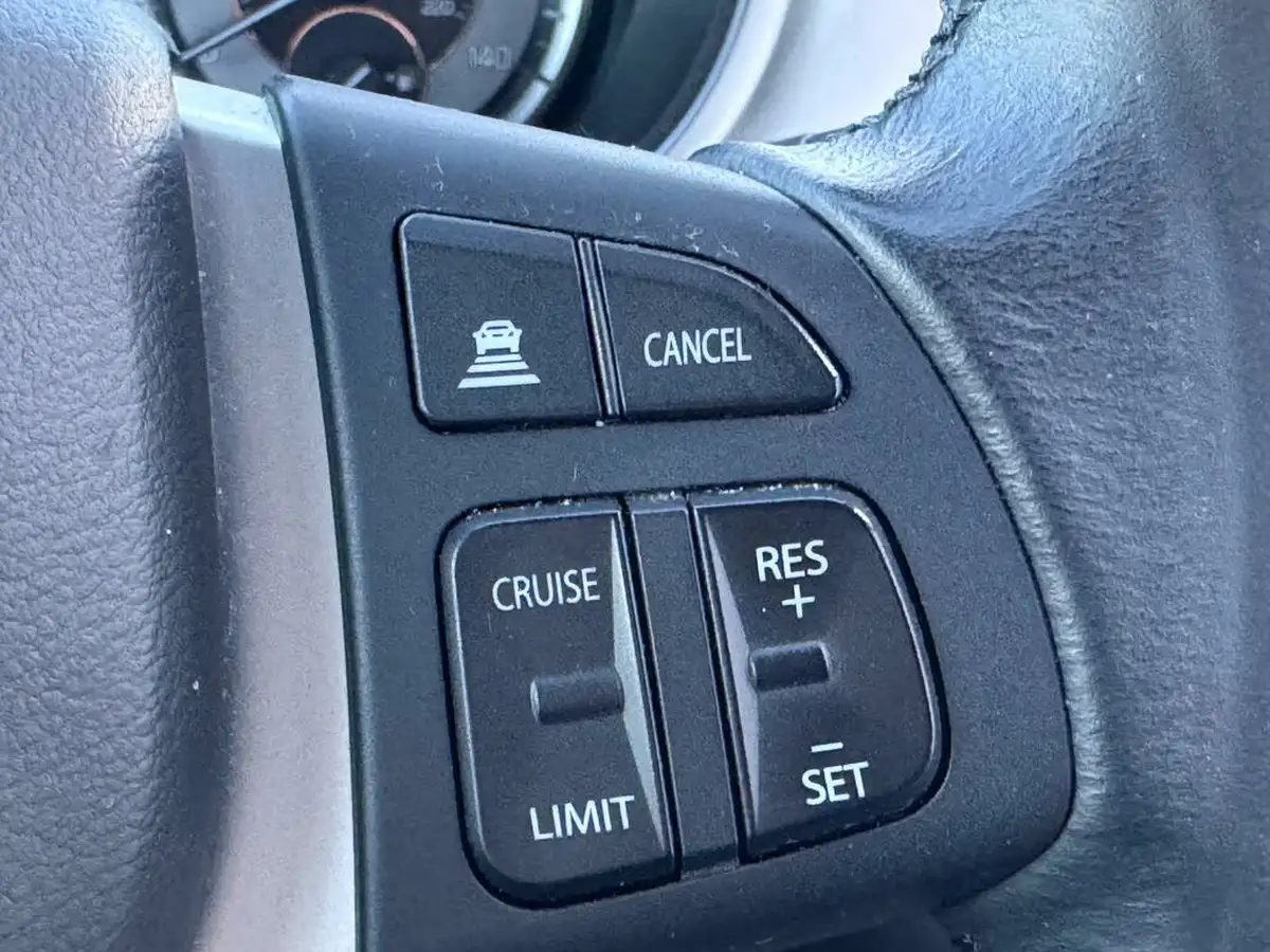 2022-suzuki-vitara-14-boosterjet-sz-t-big-18