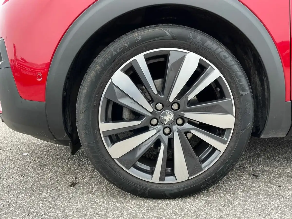 2019-peugeot-3008-suv-12-puretech-gt-line-premium-big-6