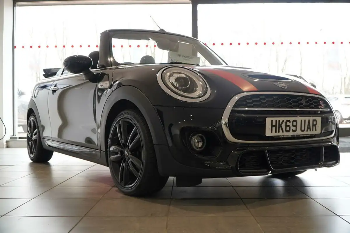 2019-mini-cooper-20-cooper-s-sport-189bhp-convertible-2d-big-9