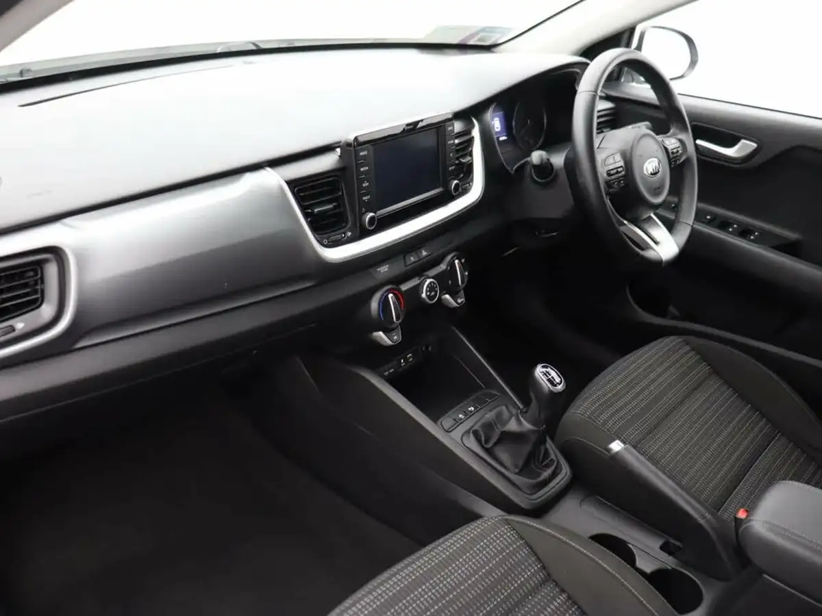 2019-kia-stonic-10-t-gdi-2-big-11