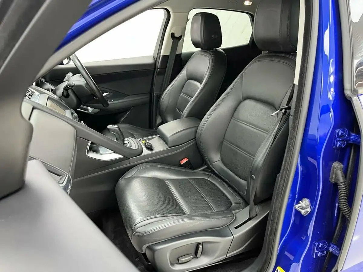 2019-jaguar-e-pace-20-i4d-s-awd-auto-big-8