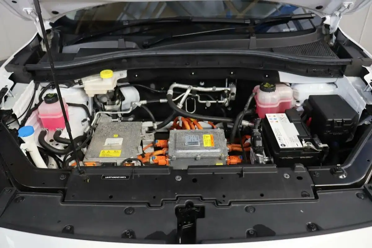 2022-mg-zs-suv-e-se-ev-156ps-long-range-big-34