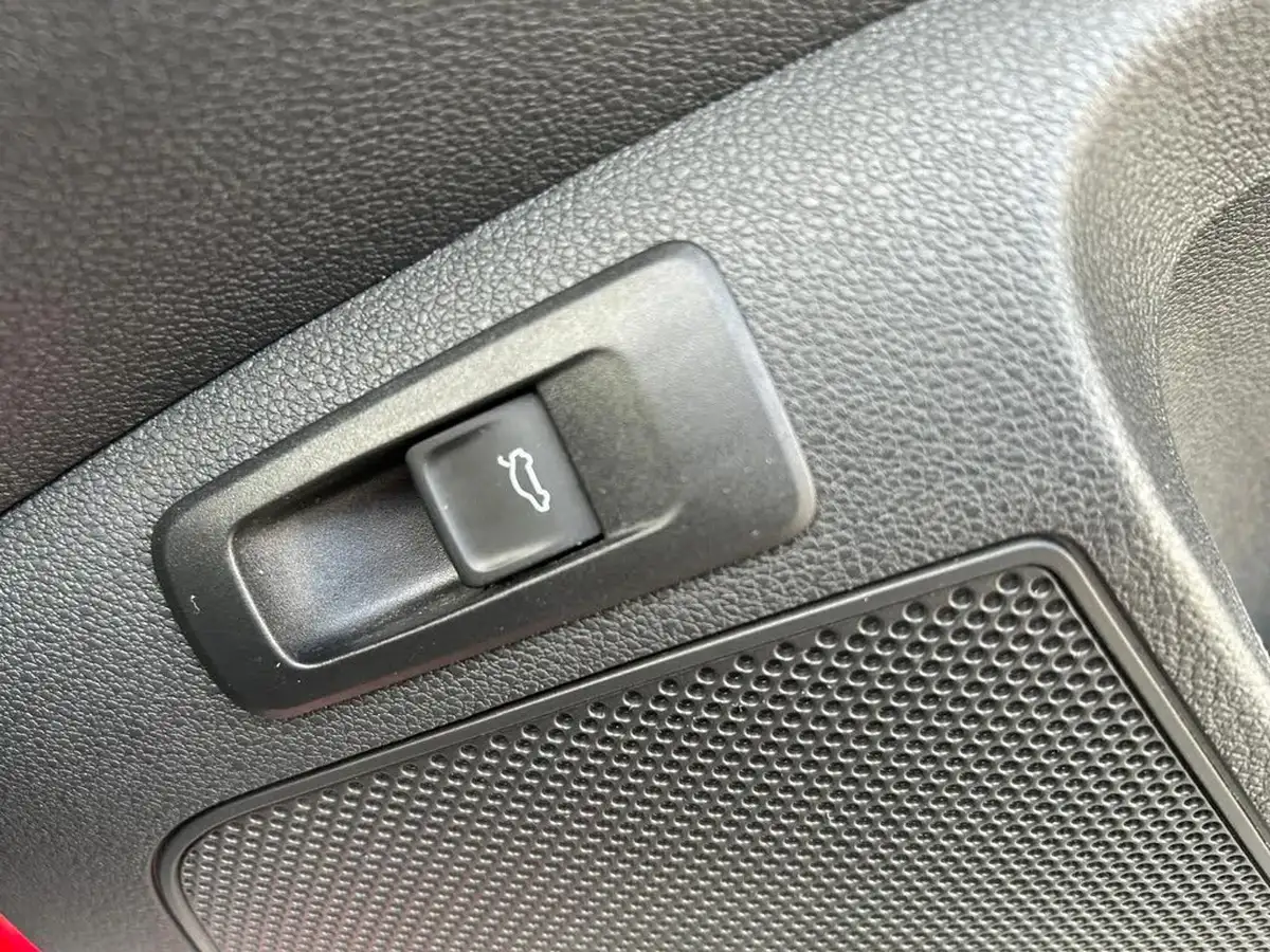 2021-skoda-karoq-15-tsi-sportline-dsg-big-30