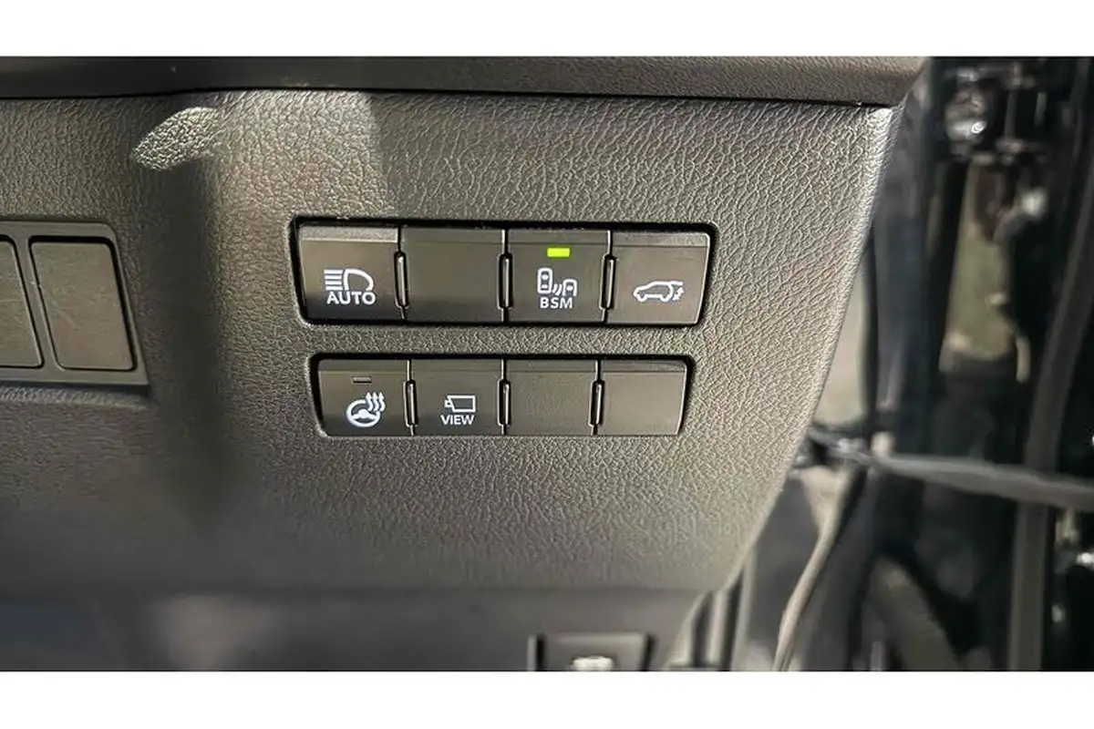 2020-lexus-nx-300h-25-takumi-sunroof-big-35