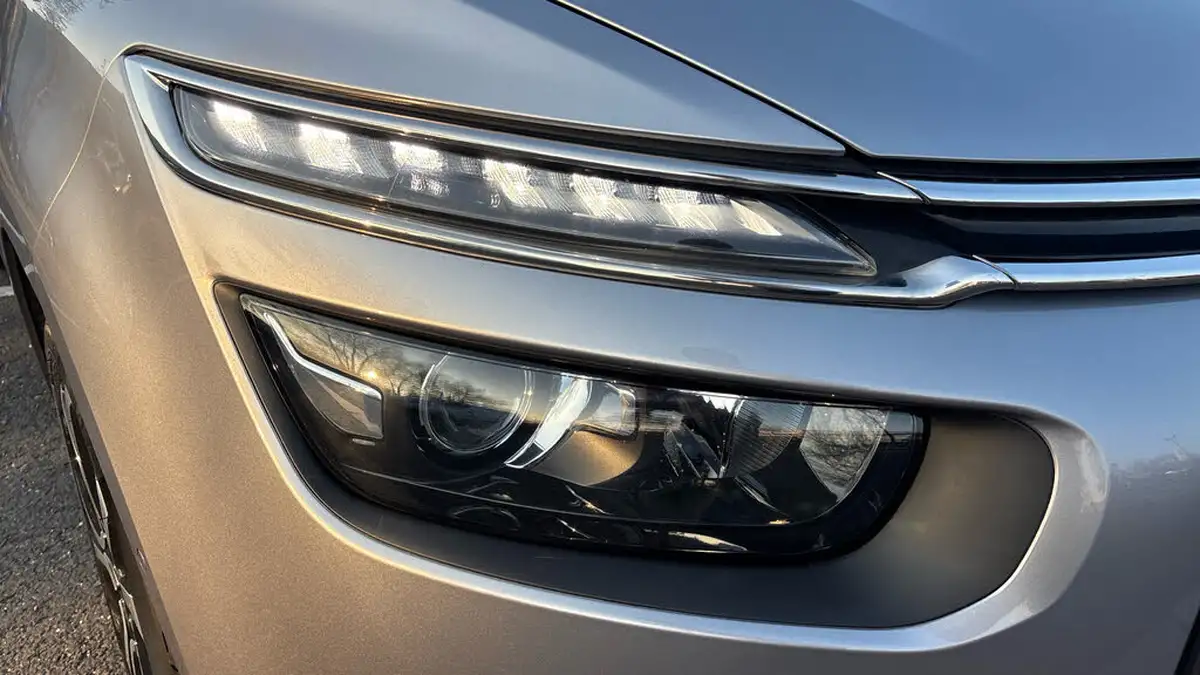 2019-citroen-grand-c4-spacetourer-12-puretech-flair-plus-eat8-big-46