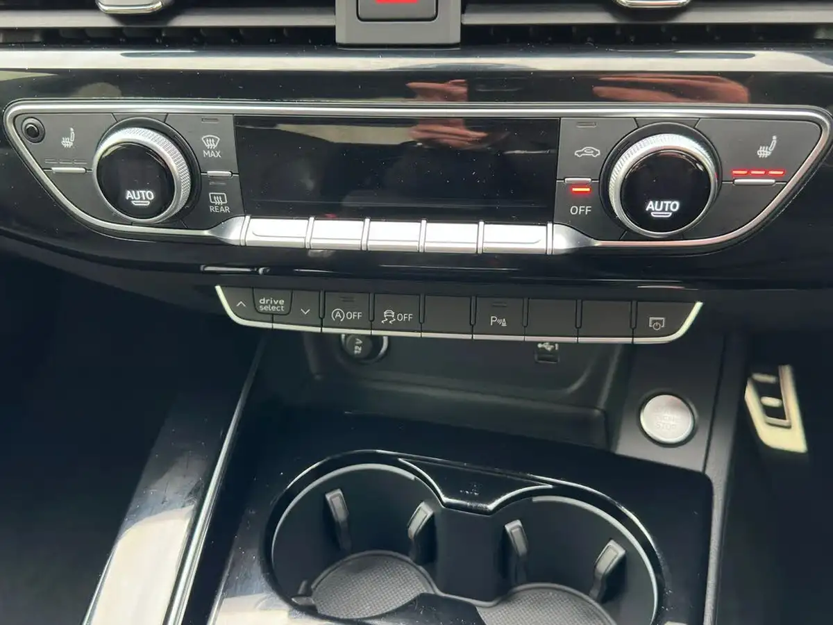 2022-audi-a5-20-40-tdi-black-edition-coupe-2d-big-26