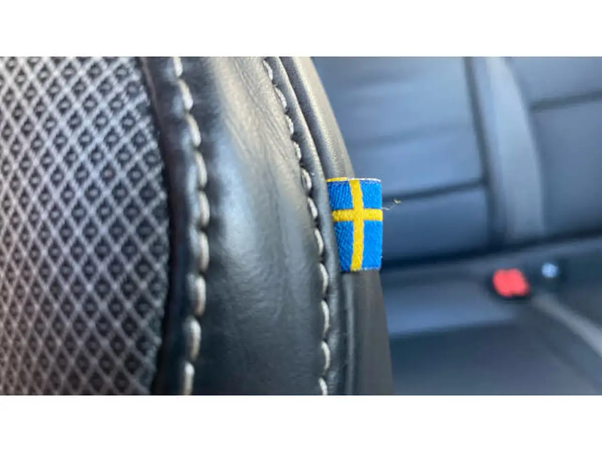 2021-volvo-xc60-20-b5-r-design-pro-awd-big-21