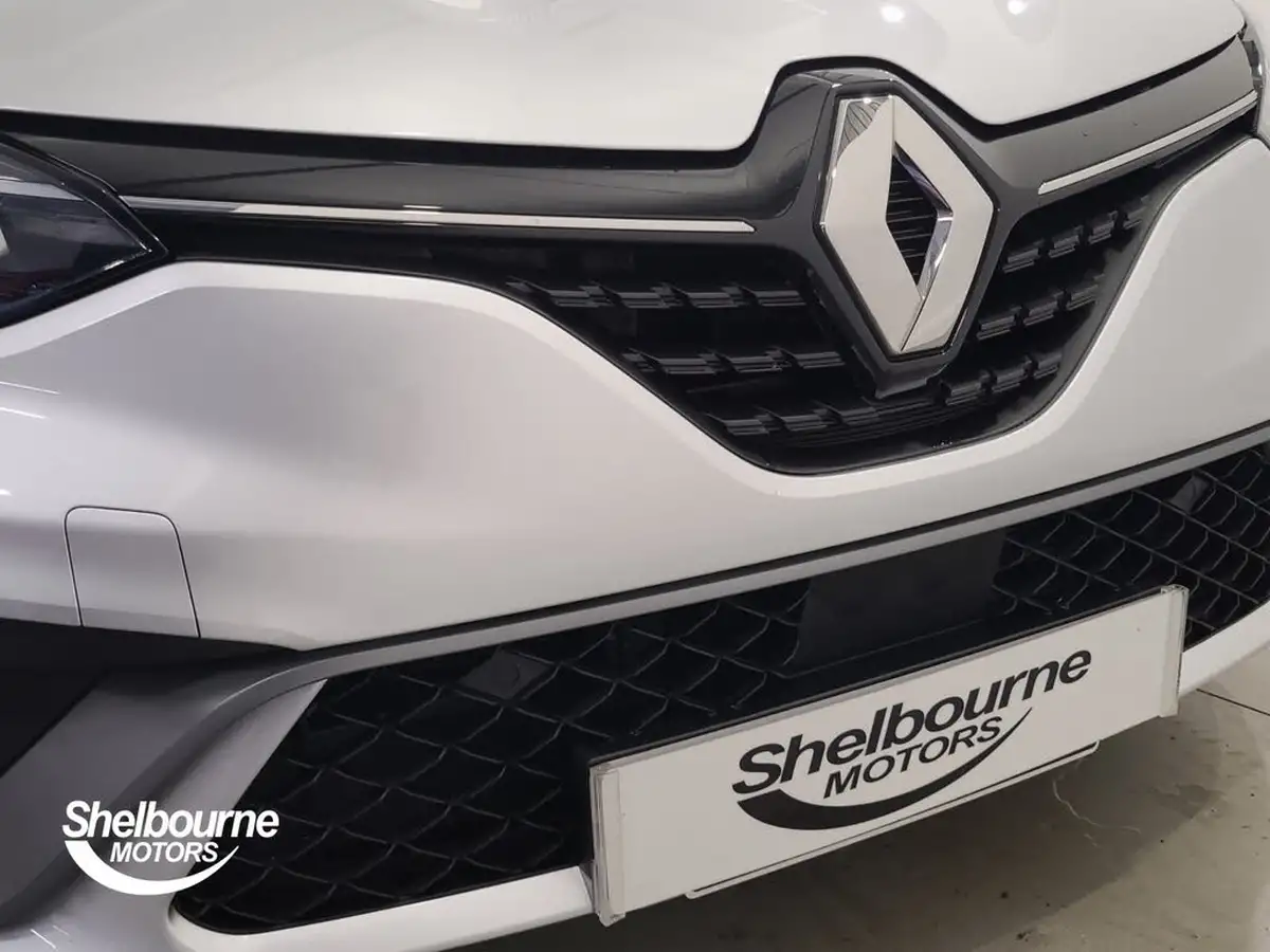 2021-renault-clio-16-rs-line-big-46
