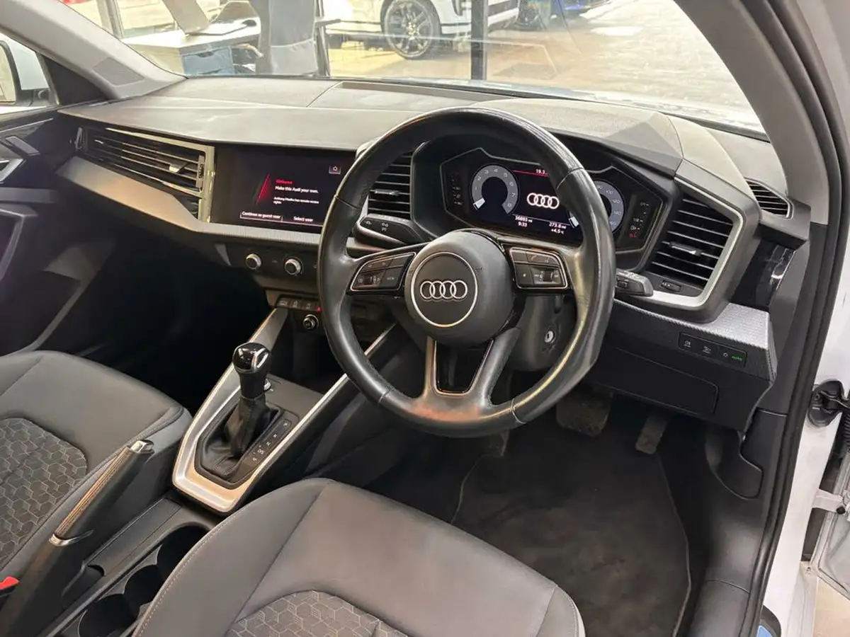 2021-audi-a1-15-35-tfsi-sport-big-14