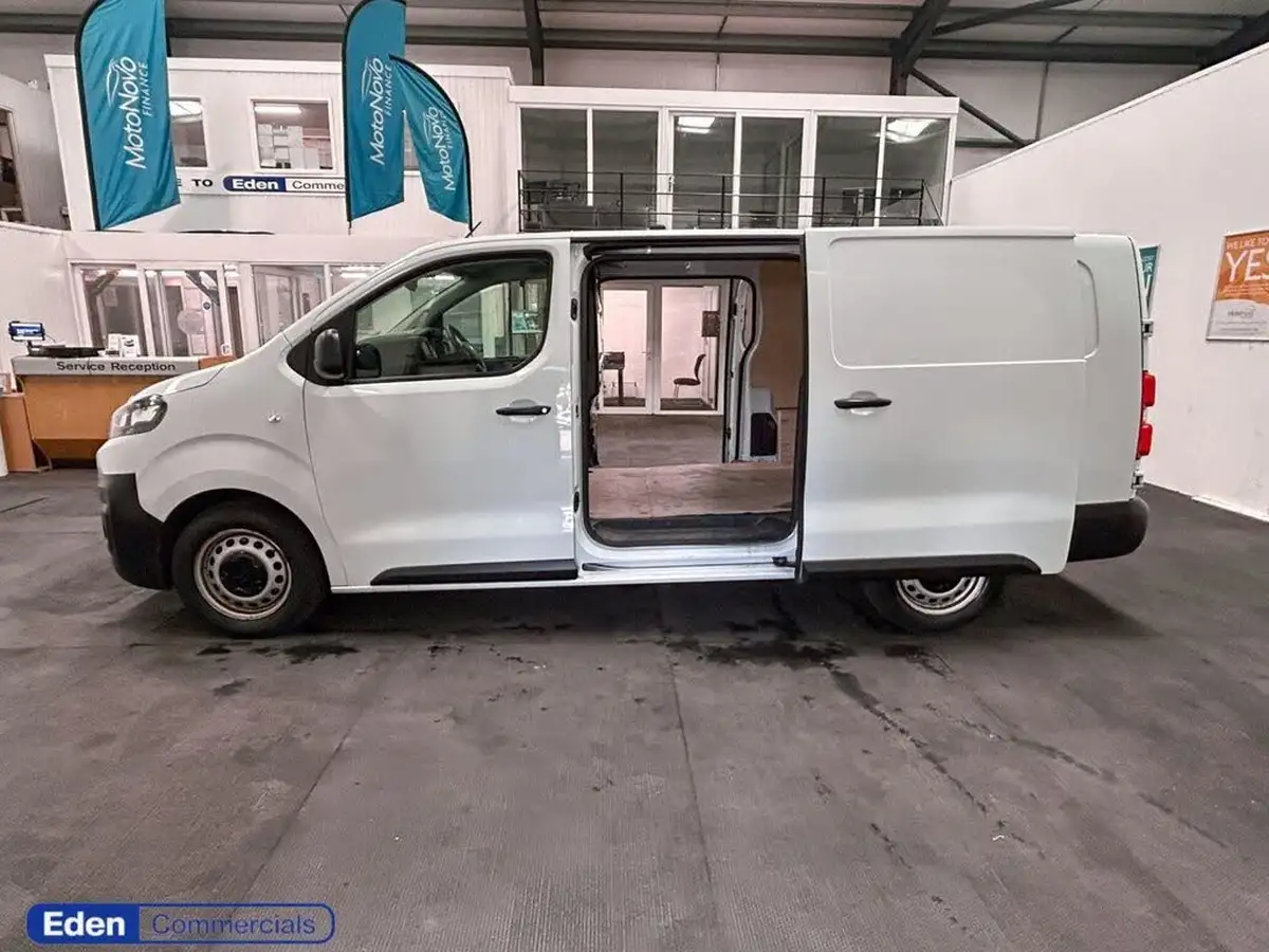 2022-citroen-berlingo-15bluehdi-950-driver-pro-100pseu6d-big-6