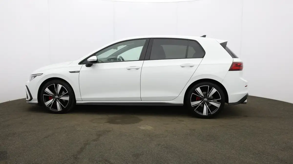 2023-volkswagen-golf-20tdi-gtd-big-60