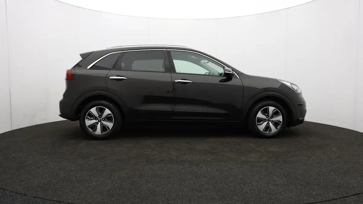 2018-kia-niro-16-gdi-2-adap-big-25