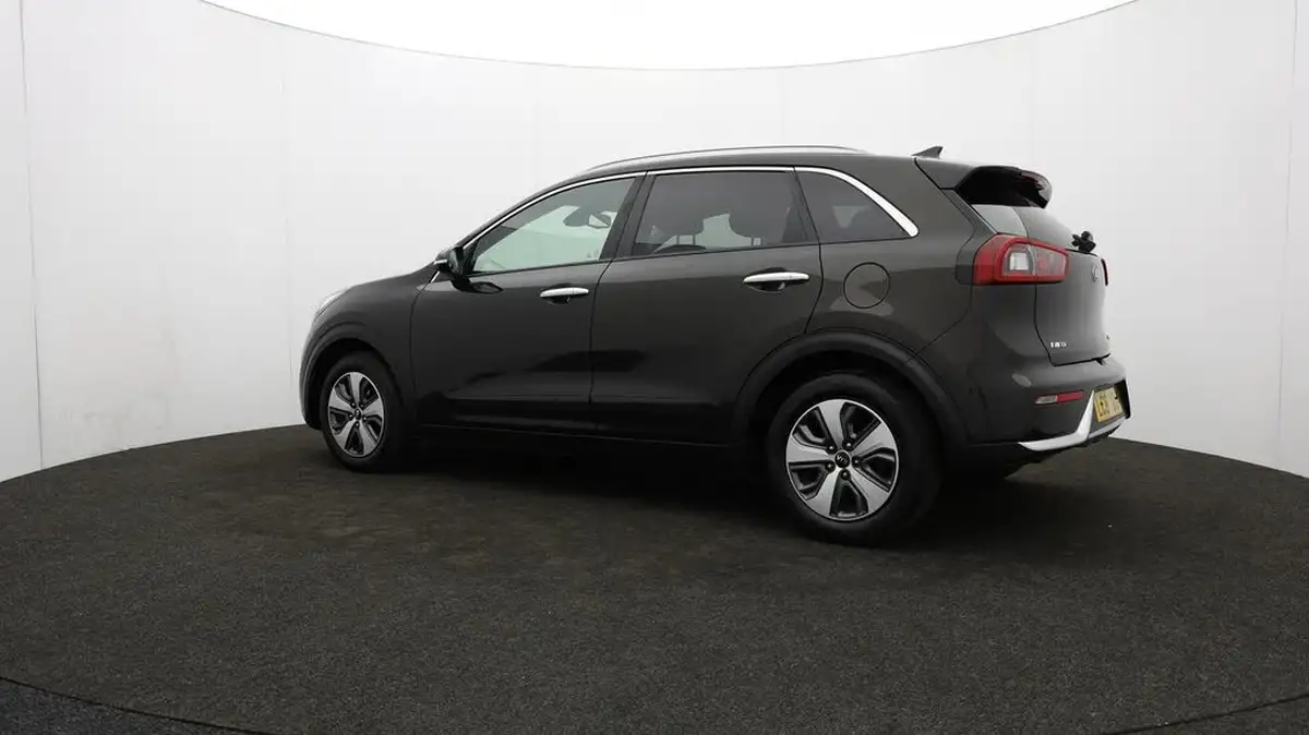 2018-kia-niro-16-gdi-2-adap-big-77