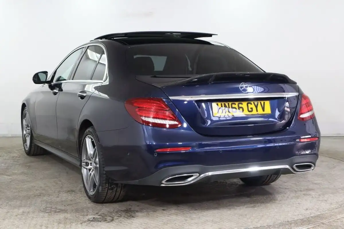 2016-mercedes-benz-e-class-20d-e220d-amg-line-premiumss-saloon-4d-big-5