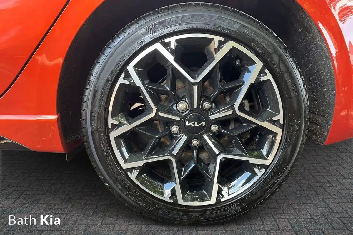 2024-kia-ceed-15-t-gdi-gt-line-138bhp-big-5