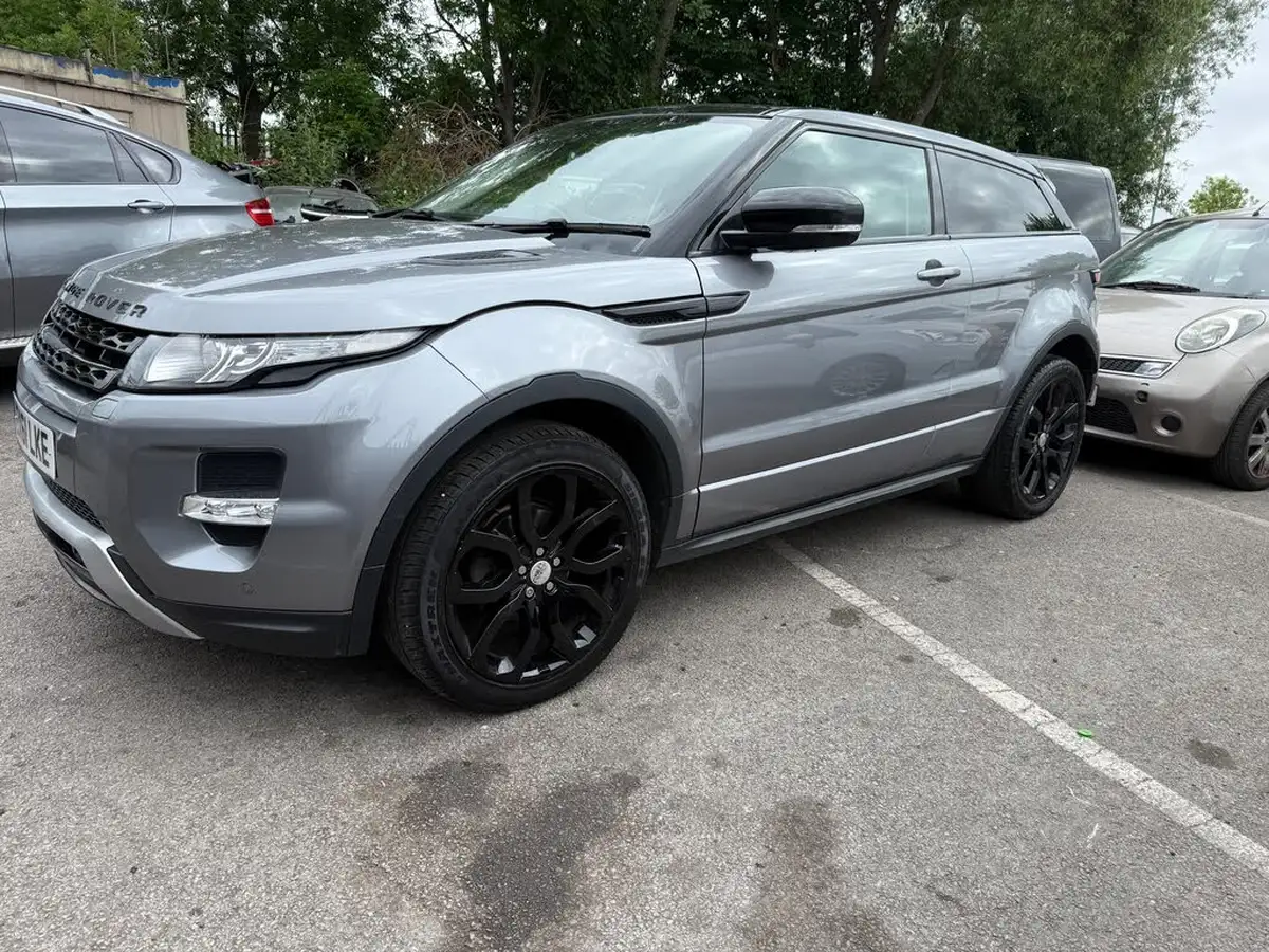 2011-land-rover-range-rover-evoque-20-dynamic-coupe-3d-big-13