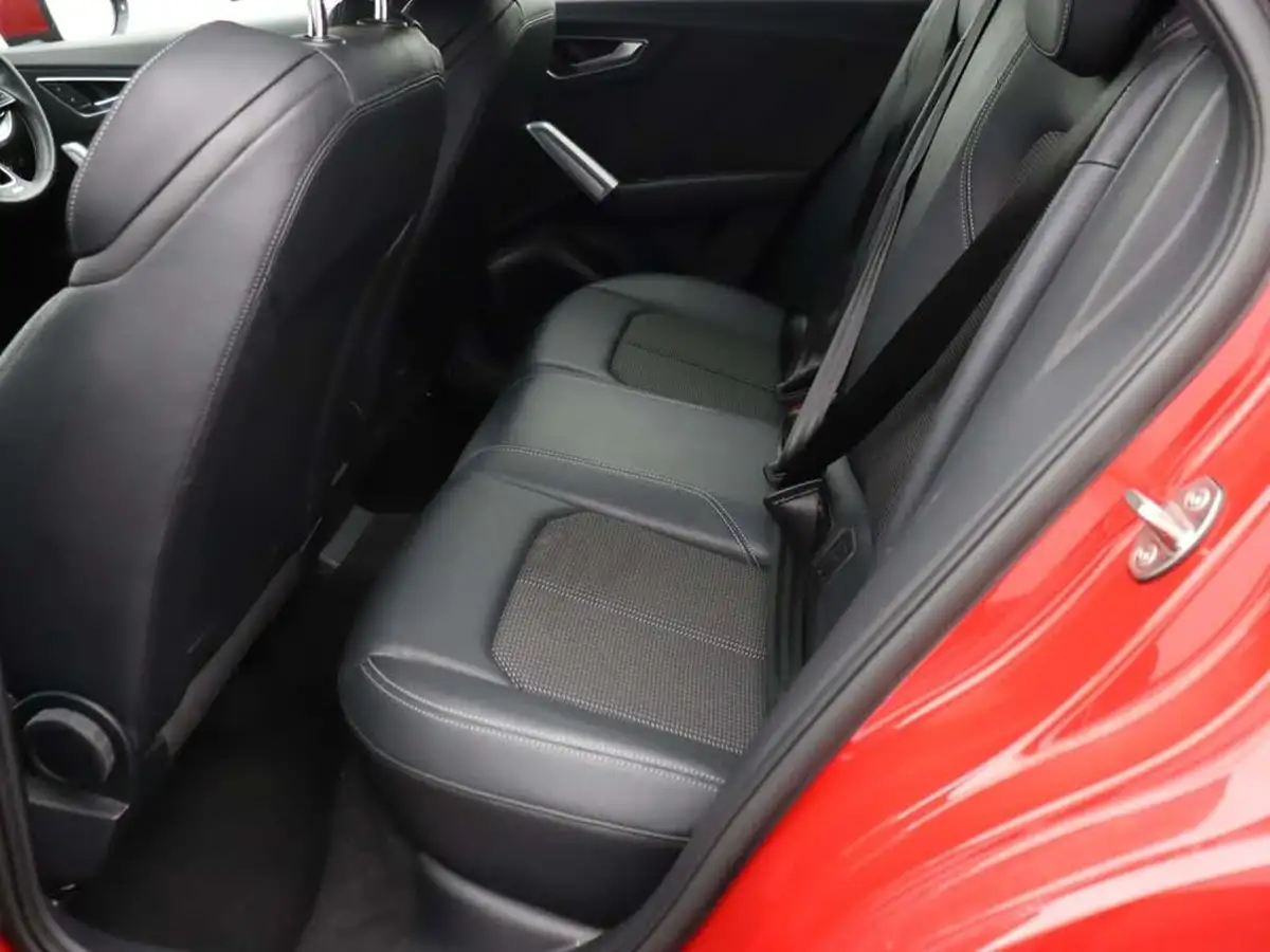 2018-audi-q2-10-tfsi-s-line-big-14
