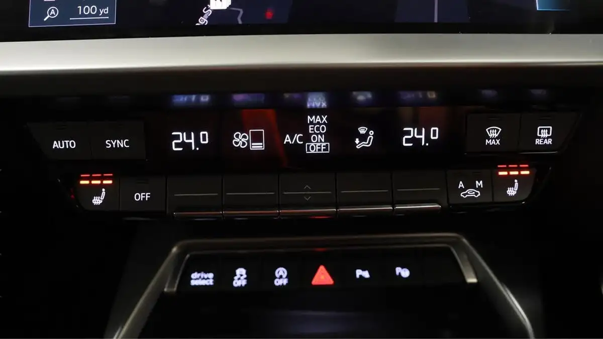 2022-audi-s3-20-tfsi-saloon-4d-big-12