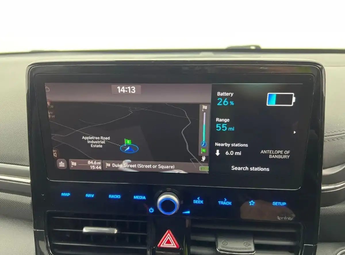 2021-hyundai-ioniq-e-premium-se-electric-100kw-big-11