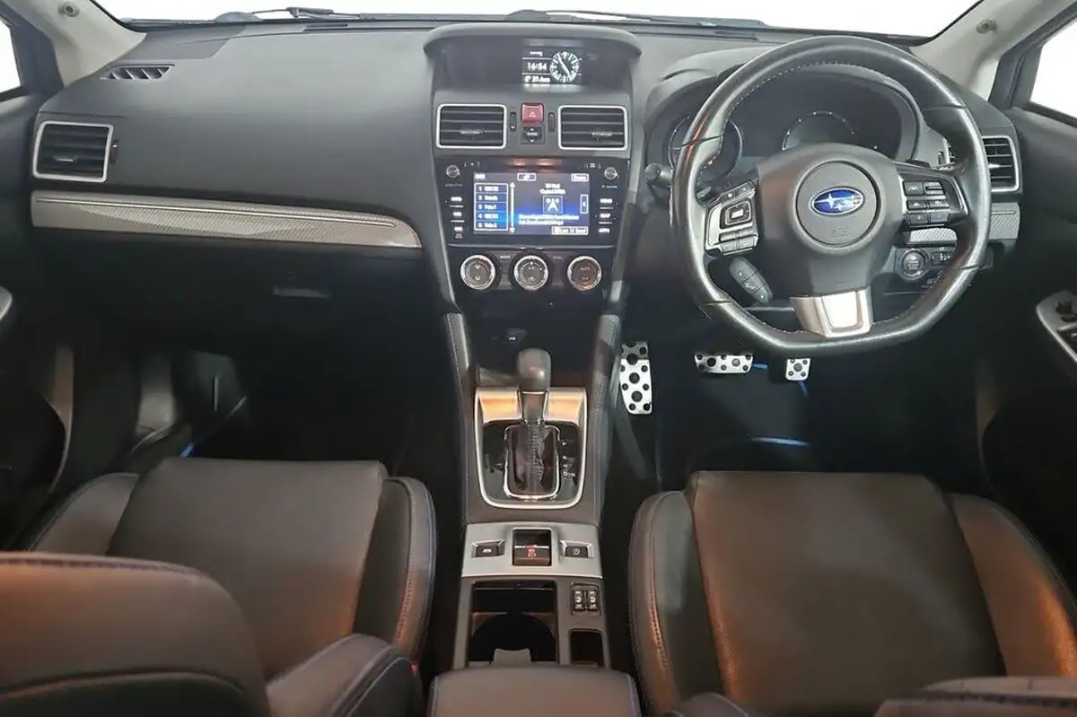 2017-subaru-levorg-16i-gt-big-9