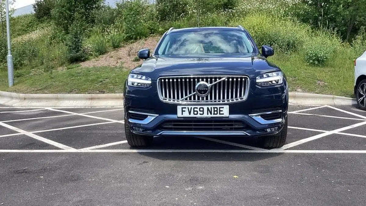 2020-volvo-xc90-20-b5-inscription-big-10