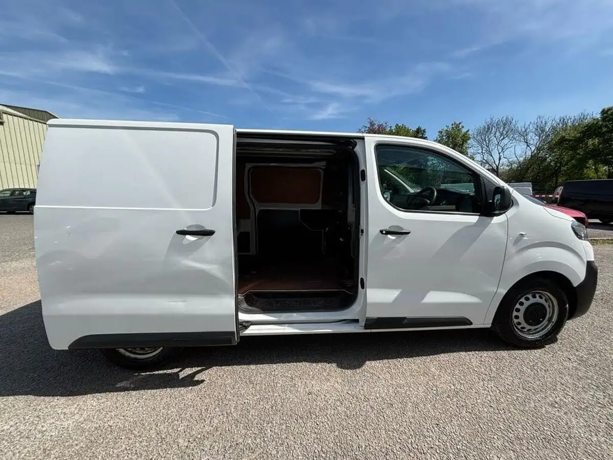 2019-citroen-dispatch-16bluehdi-x-m-1000-95pseu6-big-8