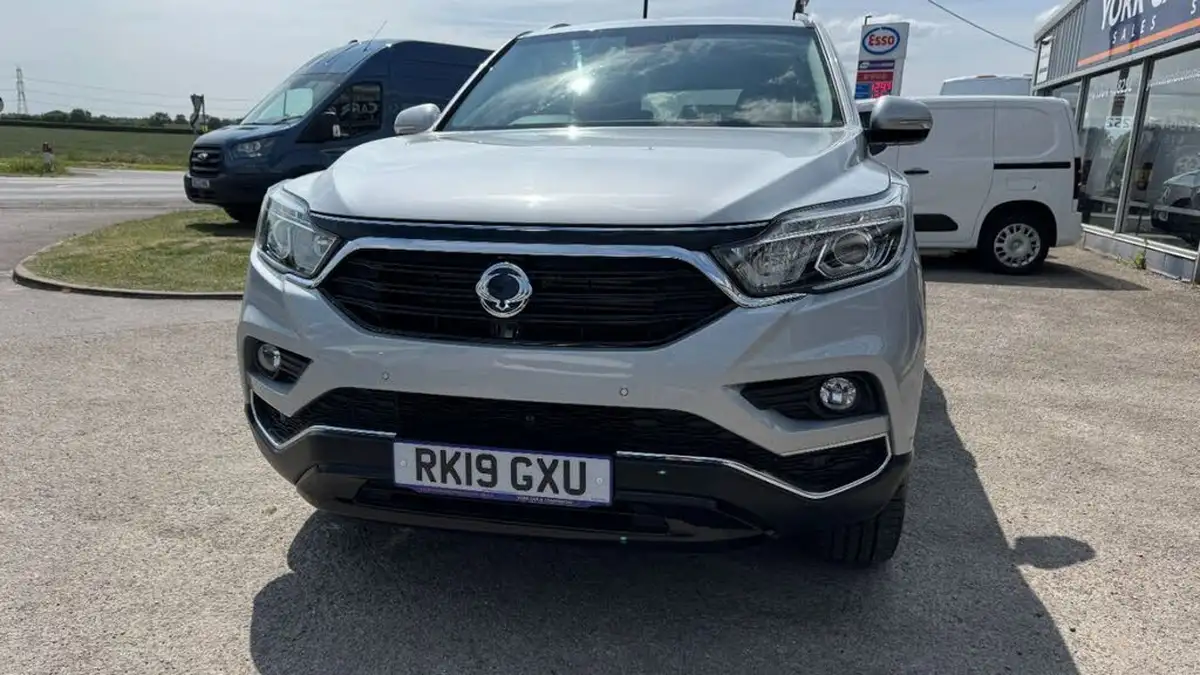 2019-kgm-ssangyong-rexton-22td-elx-t-tronic-big-7