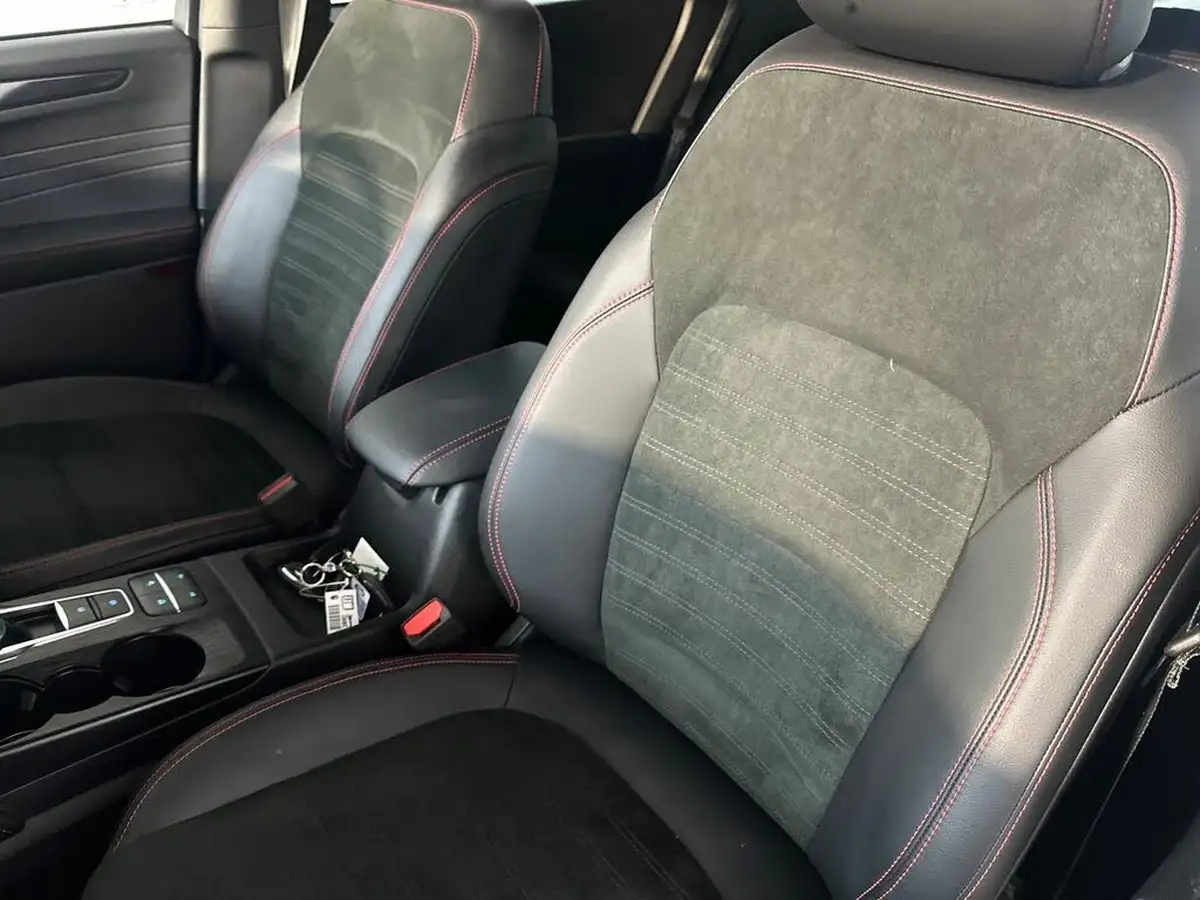 2024-ford-kuga-25t-st-line-x-edition-225ps-phev-big-12
