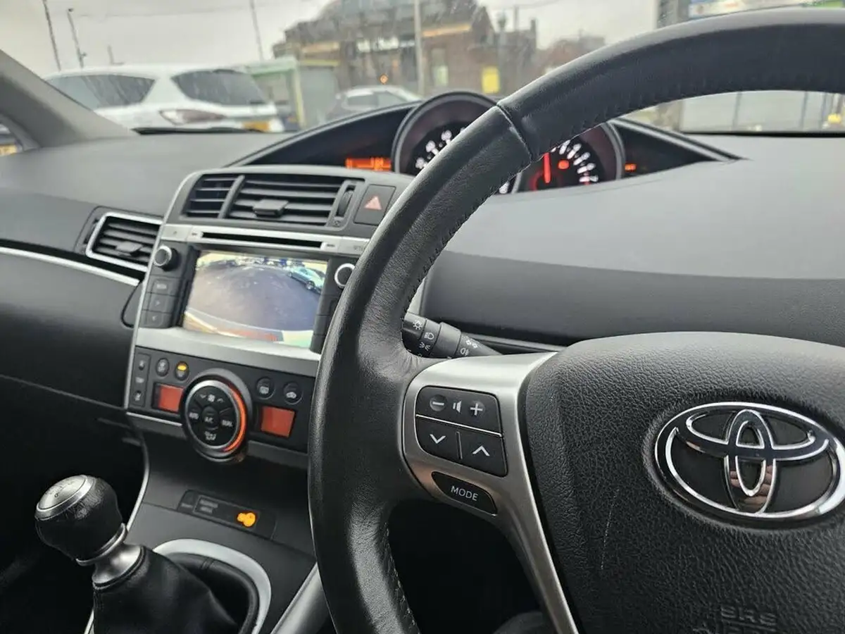 2013-toyota-verso-16-icon-big-4