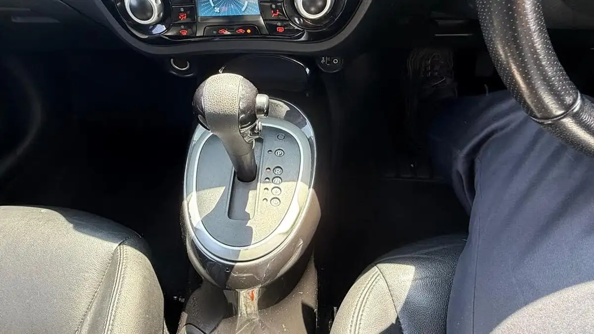 2016-nissan-juke-16-tekna-117ps-1598cc-xtronic-cvt-big-22