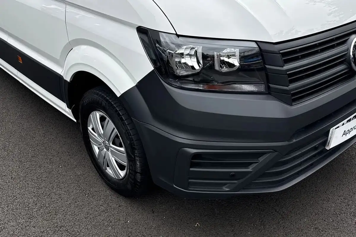 2024-volkswagen-crafter-big-15